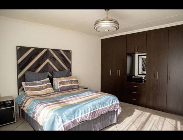 4 BEDROOM FREESTANDING FOR SALE IN TERENURE